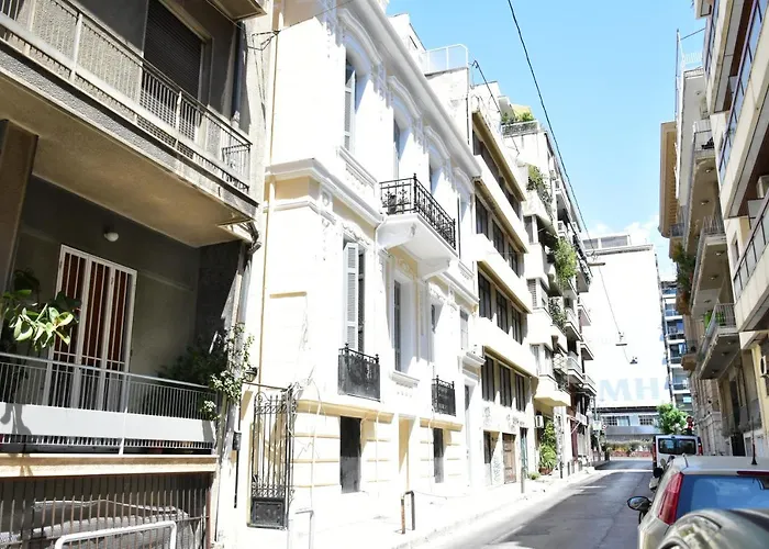 Zorbas Hotel - Hostel